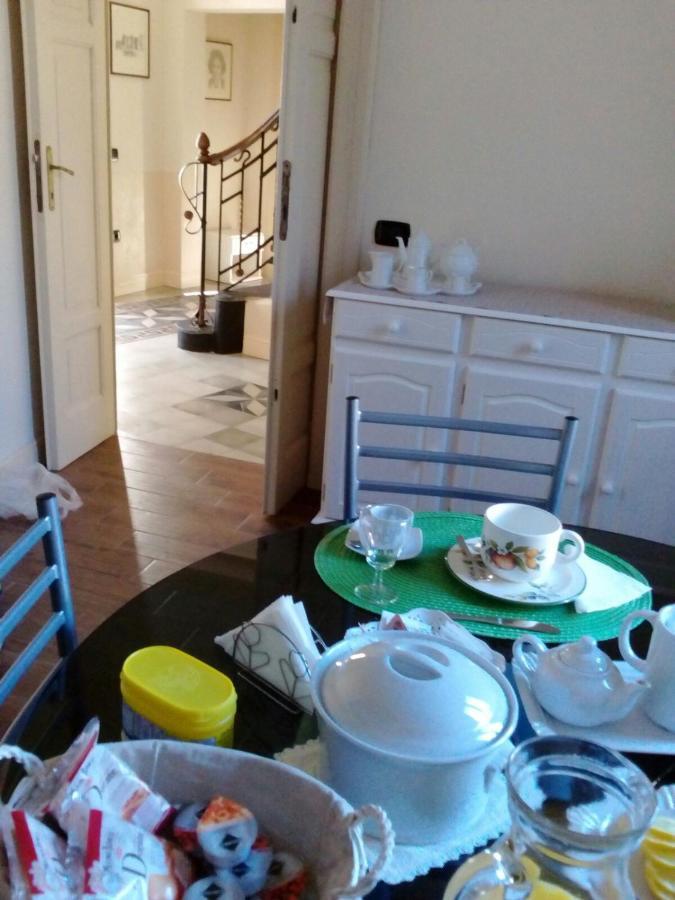 B&B Dal Cardinale โอเซียรี ห้อง รูปภาพ