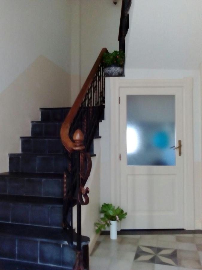 B&B Dal Cardinale โอเซียรี ภายนอก รูปภาพ