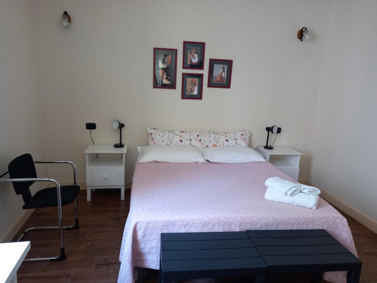 B&B Dal Cardinale โอเซียรี ภายนอก รูปภาพ
